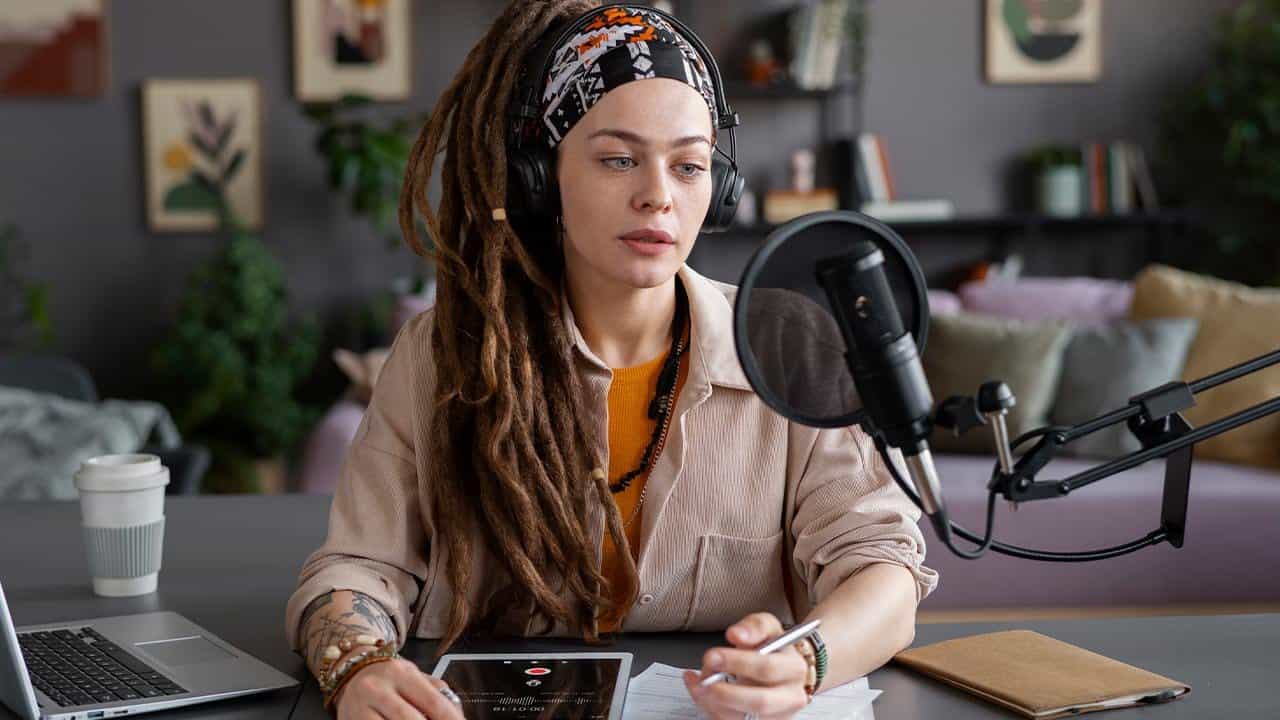 These are the best headphones you can find